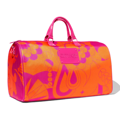 holds-everything duffle bag